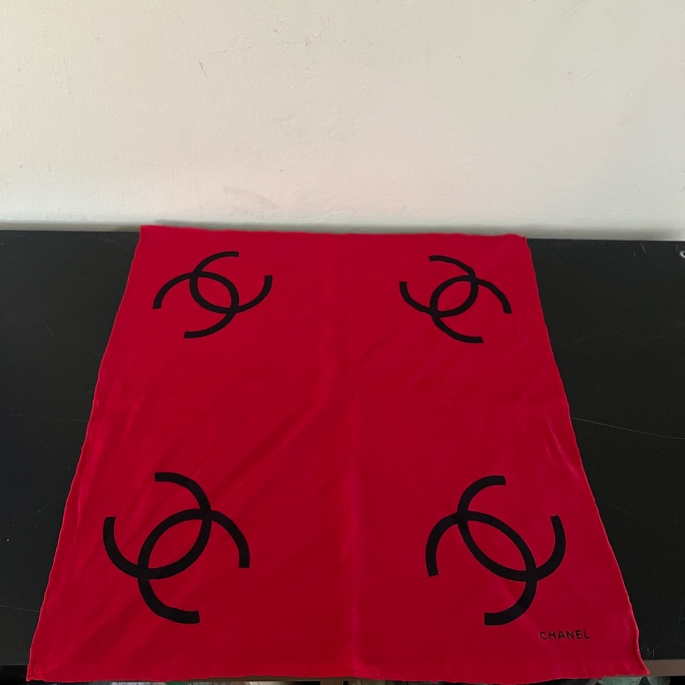 Chanel • Vintage Red Mini Silk Scarf